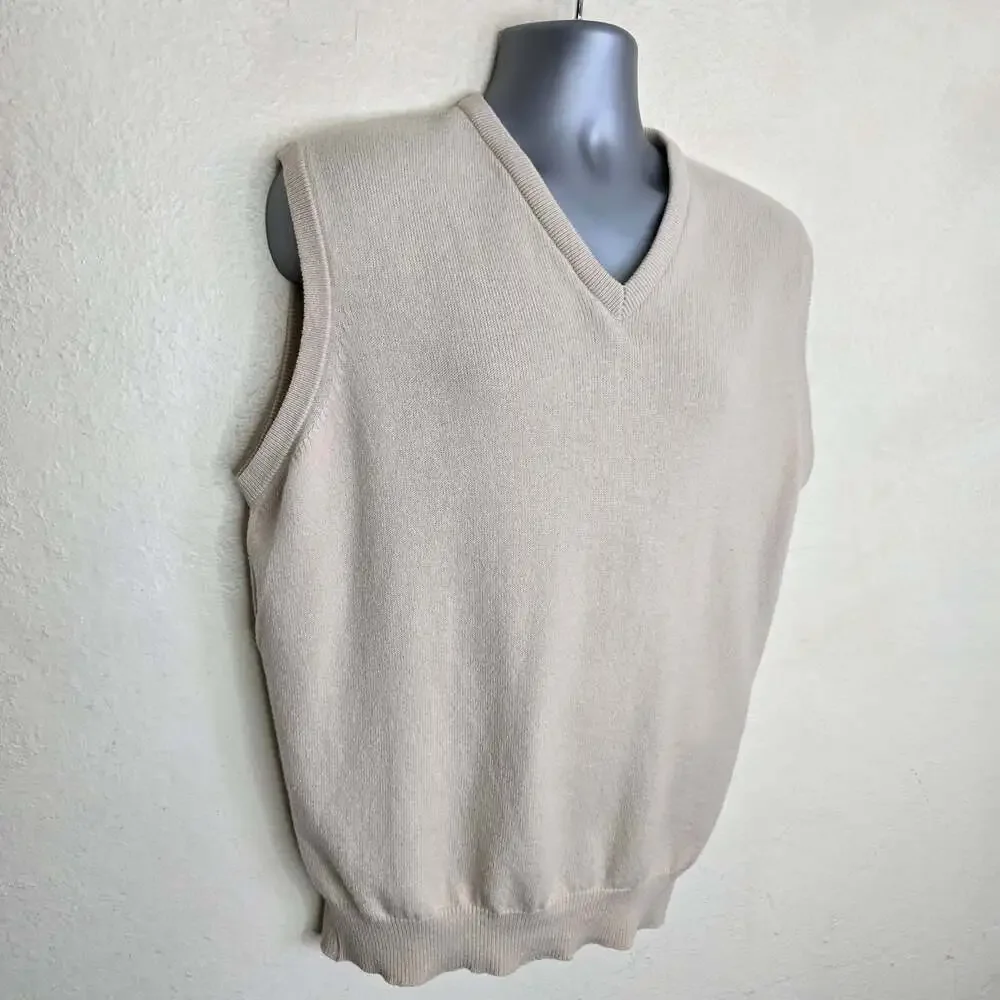 Pure Lambswool V-Neck Sweater Vest Made in Scotland Beige Large